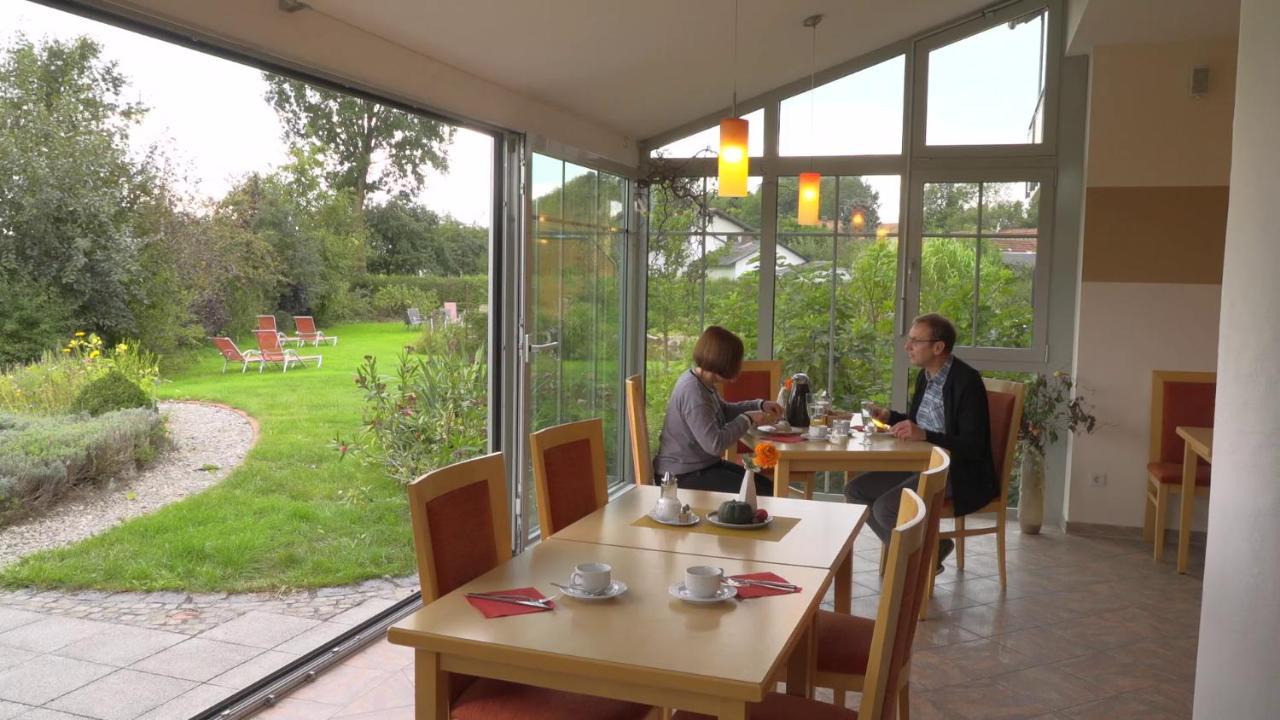Hotel Larenzen 3*
